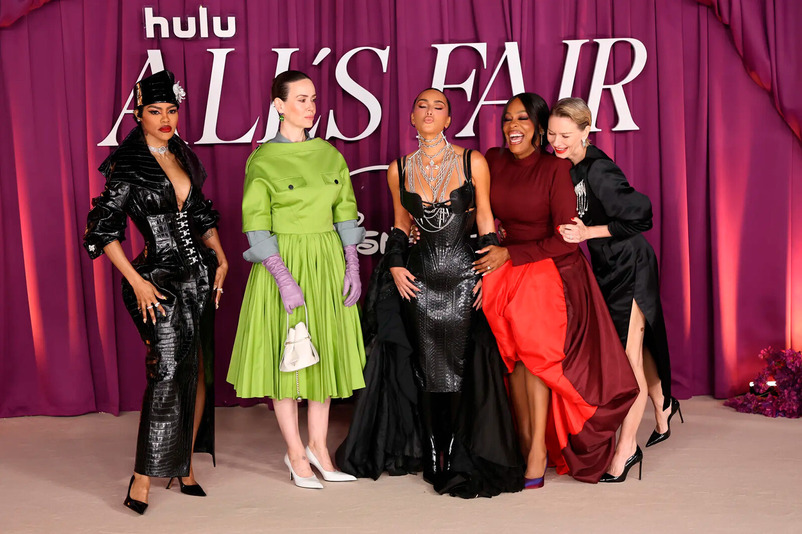 Тейяна Тейлор, Сара Полсон, Ким Кардашьян, Ниси Нэш-Беттс и Наоми Уоттс