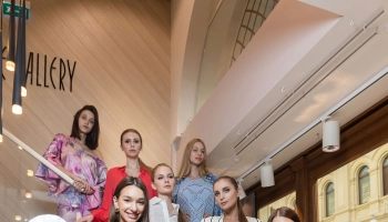 Все на пляж: сеть Estelle Adony представила новые летние коллекции в ГУМе