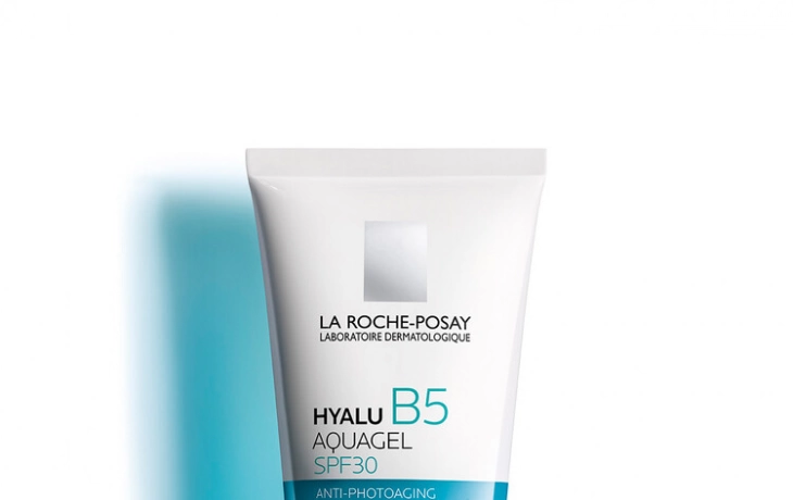 Один за всех: La Roche-Posay представил аквагель Hyalu B5 Aquagel SPF30, способный заменить многоступенчатый уход