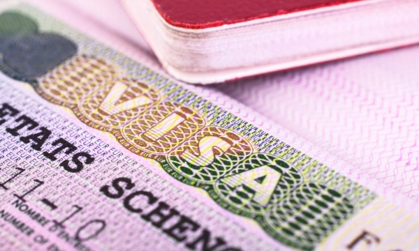 Евросоюз больше не выдаёт многократные визы россиянам