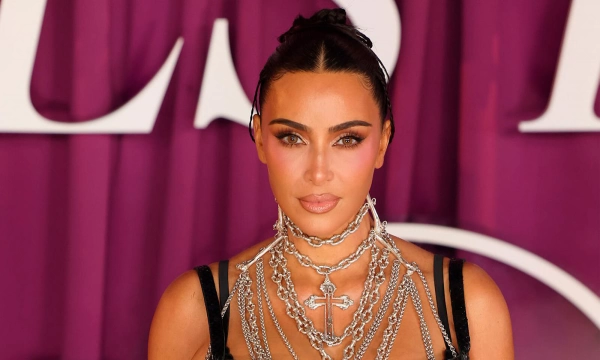 Ким Кардашьян расплакалась, узнав о своих проблемах с мозгом Ким Кардашьян расплакалась, узнав о своих проблемах с мозгом