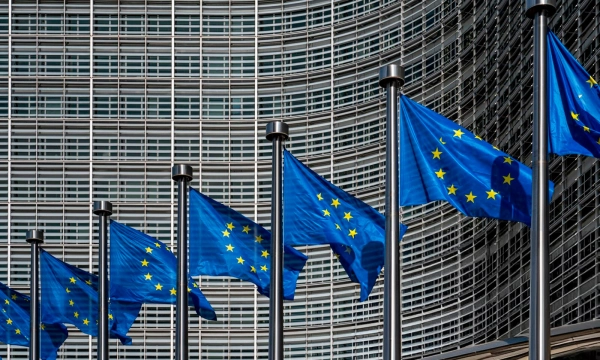 ЕС планирует ужесточить визовые правила для россиян