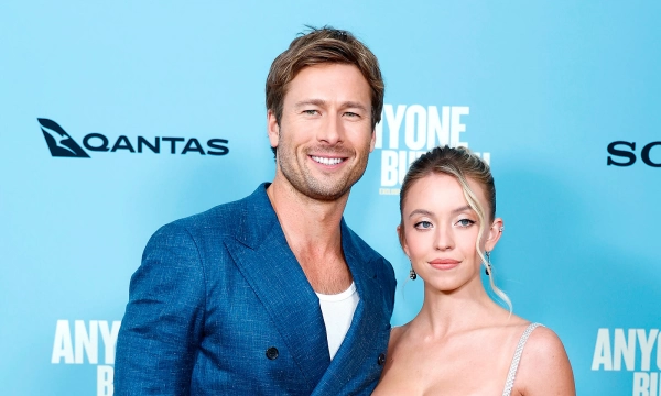 Сидни Суини откровенно рассказала о «прекрасных отношениях» с Гленом Пауэллом Сидни Суини откровенно рассказала о «прекрасных отношениях» с Гленом Пауэллом