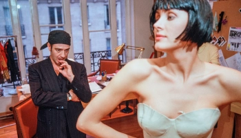 Стала известна дата выхода долгожданного документального фильма о Джоне Гальяно Стала известна дата выхода долгожданного документального фильма о Джоне Гальяно